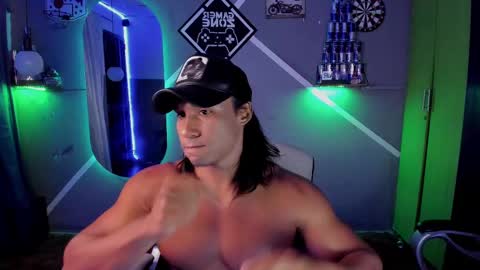 Snapshot of carl_smithh chatting on 03.12.25 Carl online show from 03.12.25