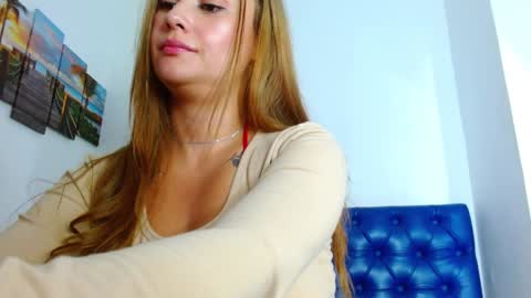 Carla online show from 02.08.25