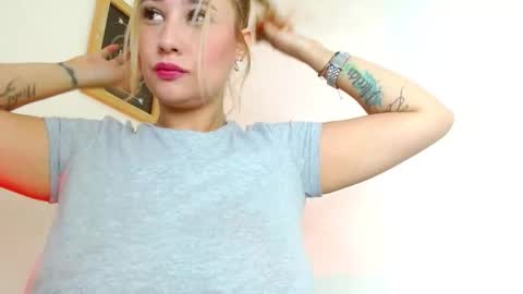 Carla online show from 09.19.25