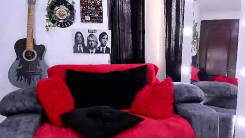 Snapshot of carla_gsex chatting on 07.15.26 Carla online show from 07.15.26