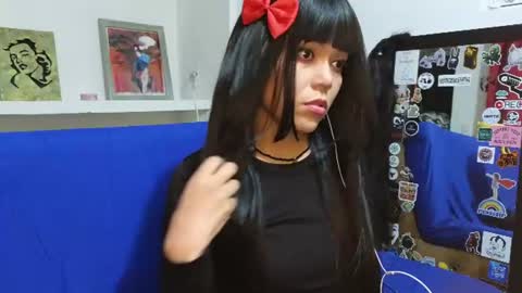 Lizzie online show from 07.10.26