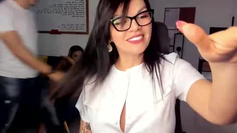 Carla Connor online show from 03.05.25