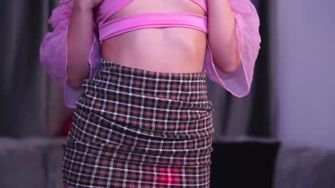 CarlaGavin online show from 12.04.24