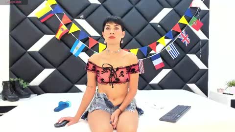 Carla Linares online show from 06.15.26