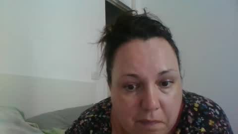 Snapshot of carlaruth chatting on 09.11.25 Carlaruth online show from 09.11.25