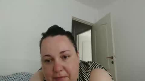 Snapshot of carlaruth chatting on 06.06.26 Carlaruth online show from 06.06.26