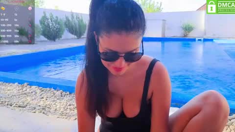 Snapshot of carlasquirt chatting on 05.11.26 CarlaSquirt online show from 05.11.26