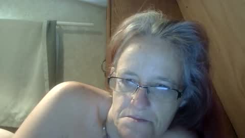 carleeswoman08 online show from 05.05.26