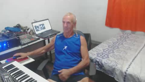 carlos online show from 05.07.26