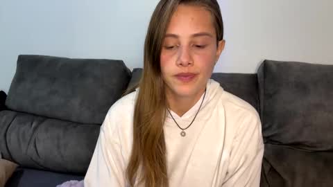 Snapshot of carlotta4you chatting on 01.06.25 Carlotta4you online show from 01.06.25