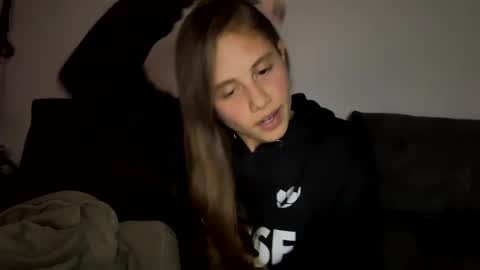 Snapshot of carlotta4you chatting on 01.21.25 Carlotta4you online show from 01.21.25