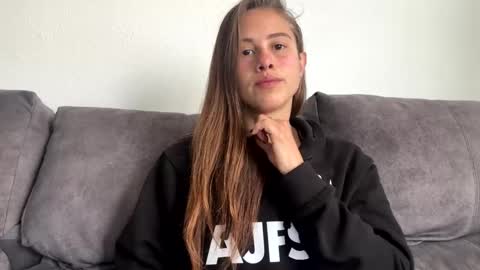 Snapshot of carlotta4you chatting on 03.07.25 Carlotta4you online show from 03.07.25