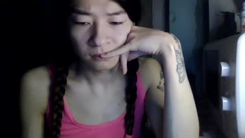 CarlyJoy online show from 03.10.25