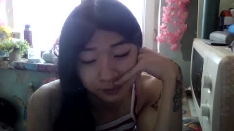 Snapshot of carlyjoy chatting on 04.26.26 CarlyJoy online show from 04.26.26