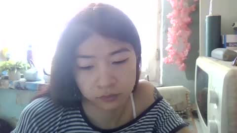 CarlyJoy online show from 06.05.26