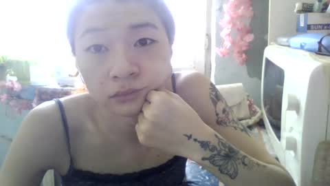 CarlyJoy online show from 08.08.26