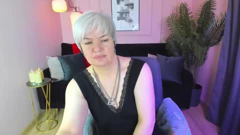 Snapshot of carmensoft chatting on 02.13.25 Carmen online show from 02.13.25