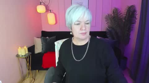 Snapshot of carmensoft chatting on 02.21.25 Carmen online show from 02.21.25