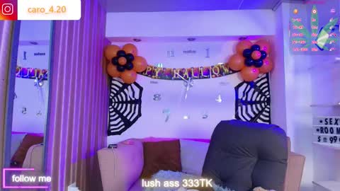 Snapshot of caro_fisher chatting on 10.10.25 Caro Fisher online show from 10.10.25