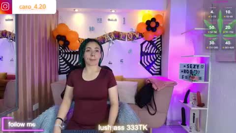 Snapshot of caro_fisher chatting on 10.20.25 Caro Fisher online show from 10.20.25