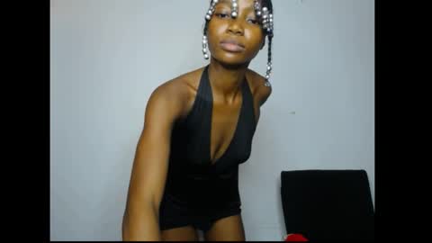 caroline online show from 05.12.26