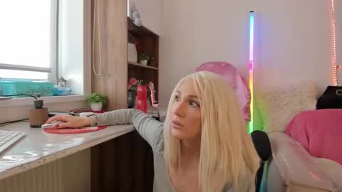 carol_may_ online show from 02.27.26