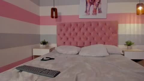 Snapshot of carol_pinter chatting on 12.30.24 Carol online show from 12.30.24