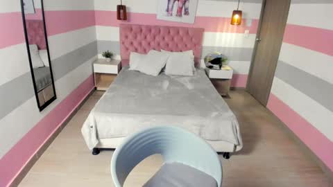 Snapshot of carol_pinter chatting on 01.18.25 Carol online show from 01.18.25