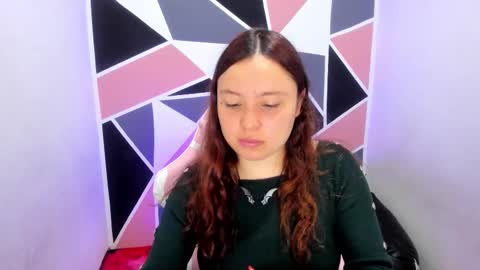 Snapshot of carol_pinter chatting on 10.20.25 Carol online show from 10.20.25