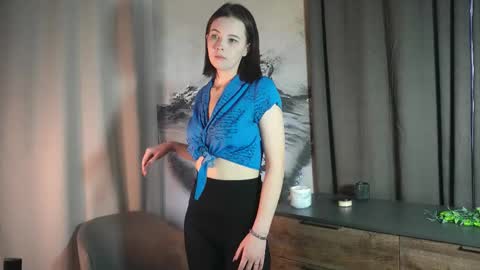 Snapshot of carolannkrager chatting on 10.08.25 Hi Im Stasy Glad to see you in my room PVT is open online show from 10.08.25
