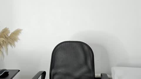 Snapshot of carolay759687 chatting on 01.09.25 carolay759687 online show from 01.09.25