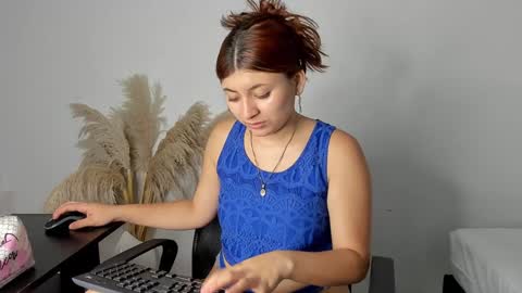 Snapshot of carolay759687 chatting on 01.13.25 carolay759687 online show from 01.13.25