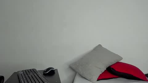 Snapshot of carolay759687 chatting on 01.17.25 carolay759687 online show from 01.17.25