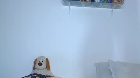 Snapshot of carolina_ml chatting on 09.26.25 CarolinaM online show from 09.26.25