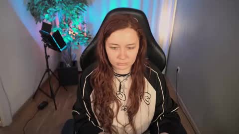 Snapshot of carolina_winter chatting on 03.02.25 Mira online show from 03.02.25