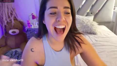 Snapshot of carolinafox_ chatting on 05.22.26 caroline online show from 05.22.26