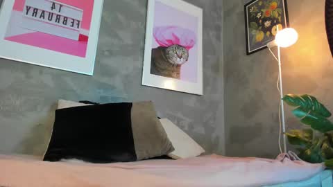  Caroline  online show from 10.26.25