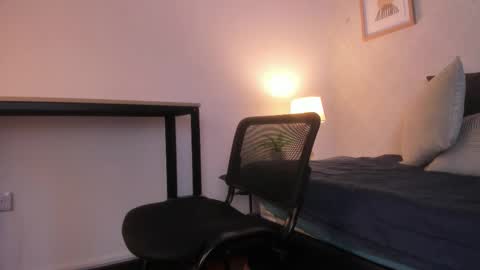  Caroline  online show from 02.21.26