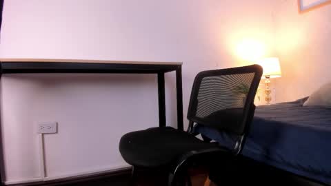  Caroline  online show from 03.17.26