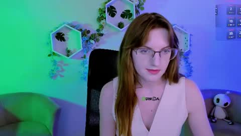 Caroline online show from 07.16.26