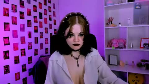 Caroline online show from 07.24.26
