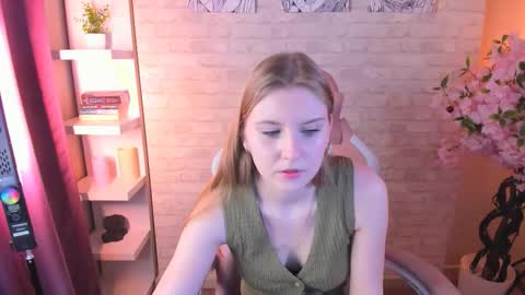 Caroline online show from 02.02.26