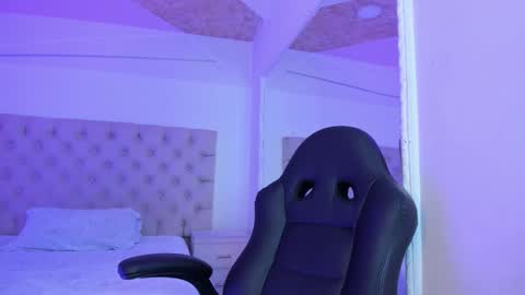 Caroline online show from 03.14.26