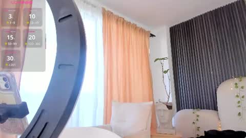 Caroline online show from 07.28.26