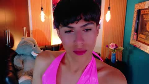 carolinejesh online show from 03.31.26