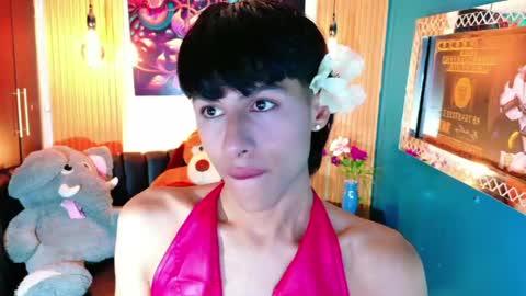Snapshot of carolinejesh chatting on 05.09.26 carolinejesh online show from 05.09.26
