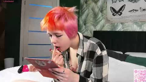 CarolineRichter online show from 11.23.25