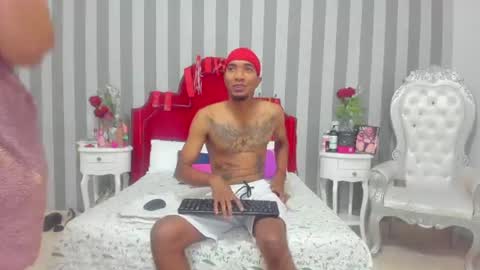 caroyandy online show from 08.04.26