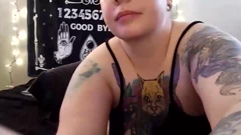 Snapshot of carreborn chatting on 11.07.25 Car online show from 11.07.25