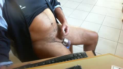 Snapshot of carredegazon chatting on 12.06.24 carredegazon online show from 12.06.24